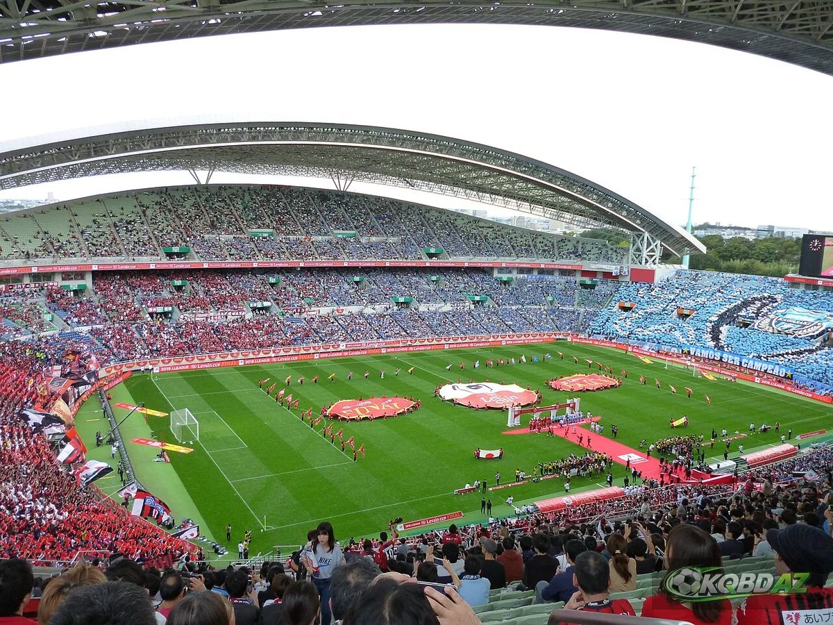Toàn cảnh sân Saitama 2002 chật kín khán giả ở chung kết J.League Cup 2019